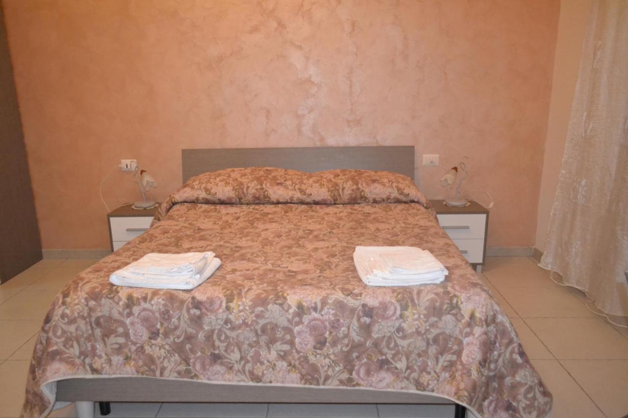 פלרמו B&B A Casa Di Ale מראה חיצוני תמונה