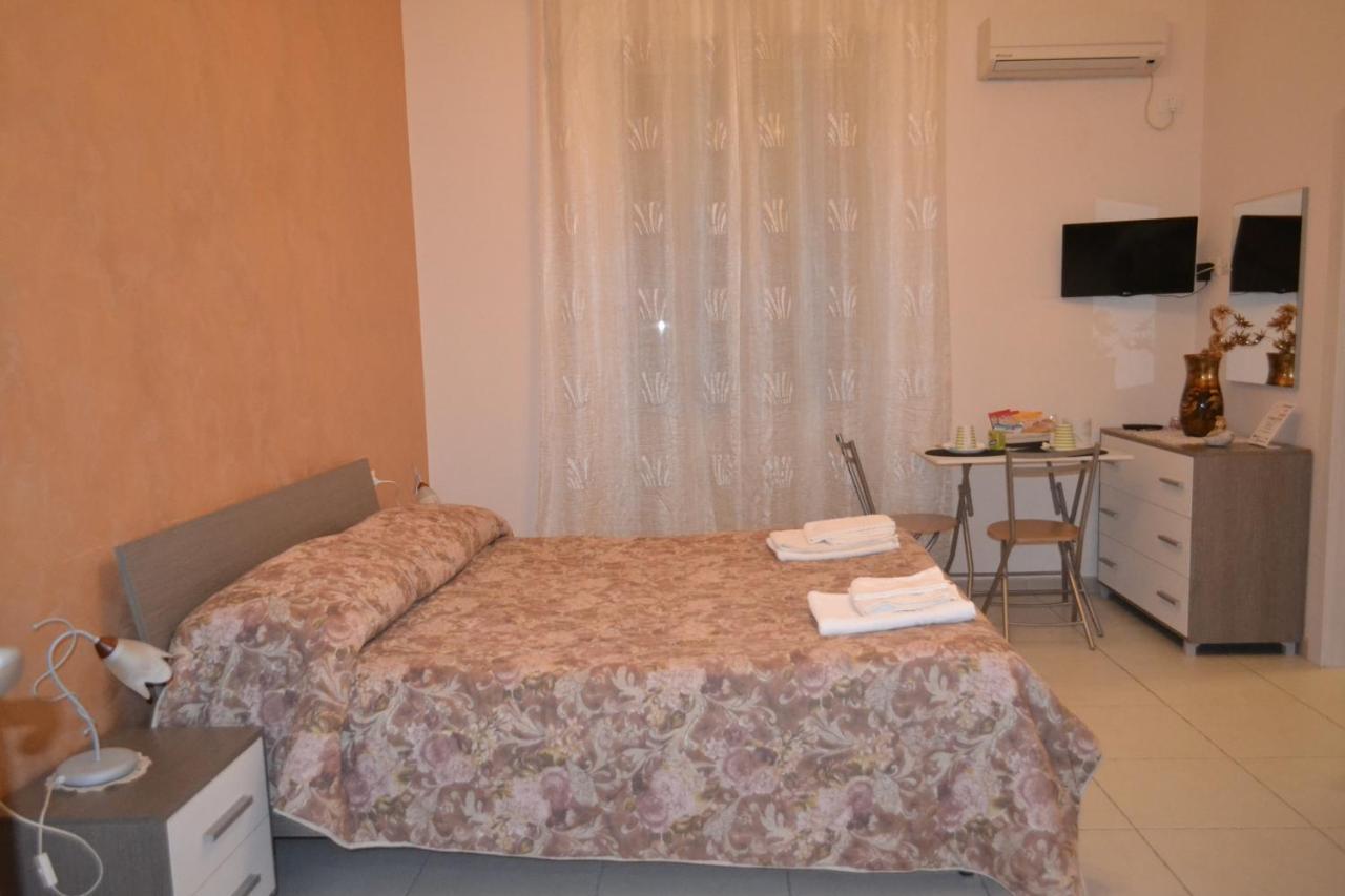 פלרמו B&B A Casa Di Ale מראה חיצוני תמונה