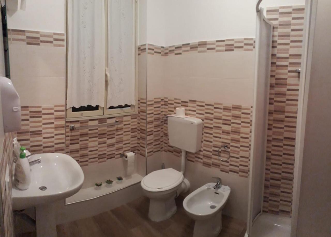 פלרמו B&B A Casa Di Ale מראה חיצוני תמונה